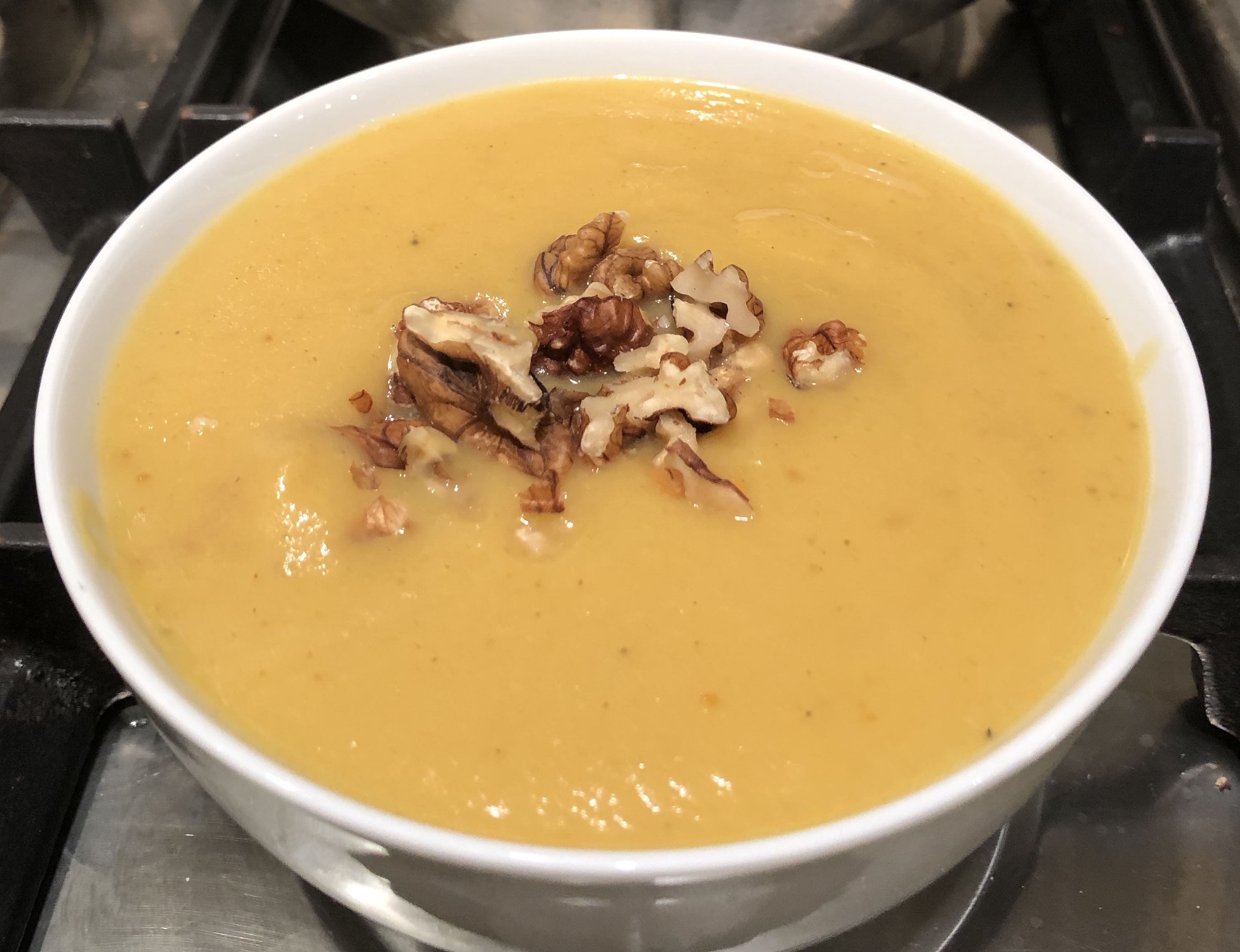 Creamy cauliflower soup